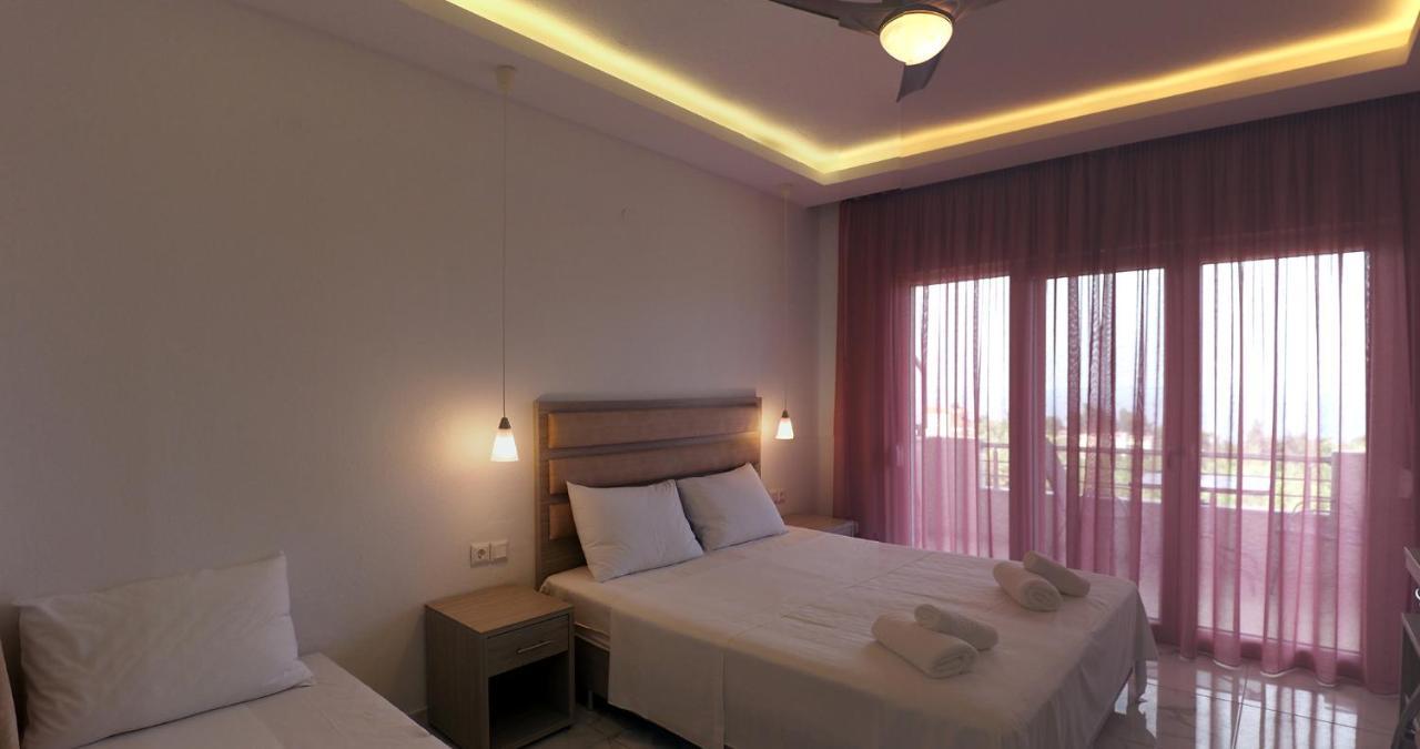 Valiant Sea Aparthotel Kriopigi Luaran gambar